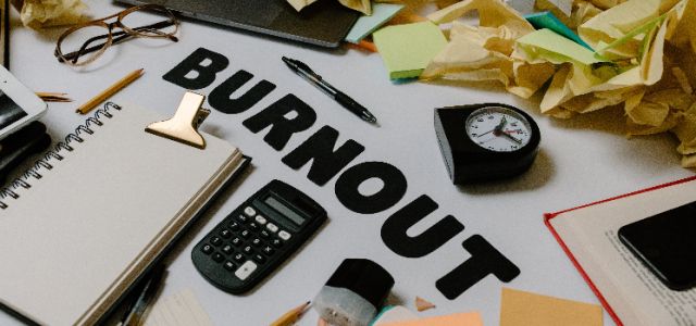 Burnout nas Empresas Brasileiras: Um Desafio para a Saúde e Produtividade dos Trabalhadores
